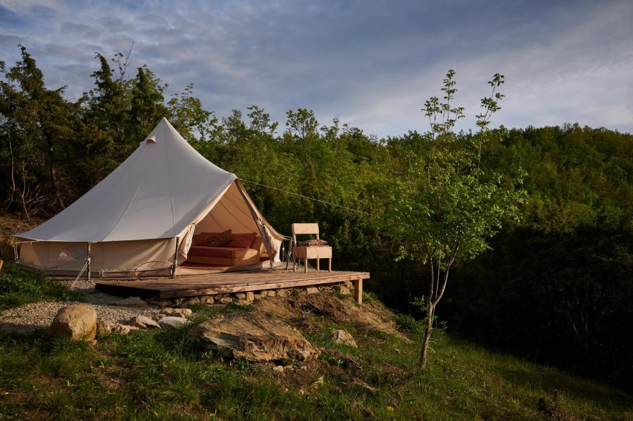 Agricola Ombra - Tents In Nature Lajatico Exterior photo